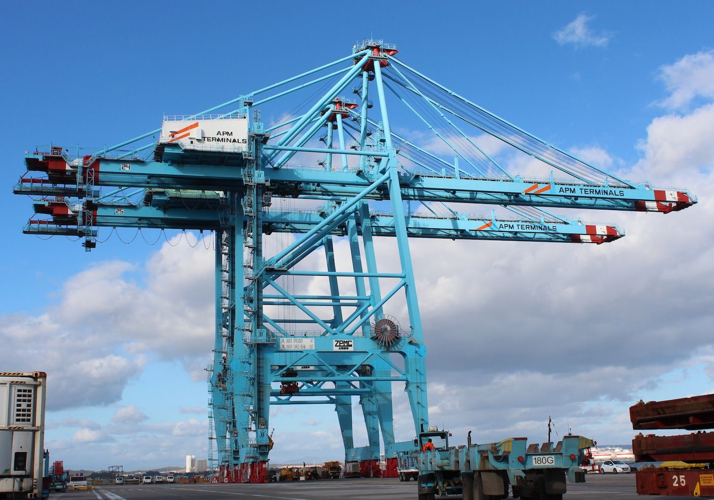 APM Terminals culmina con xito una nueva fase del proyecto