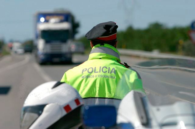 Los dispositivos mejorarán la función de control de la policía autonómica catalana en el transporte.