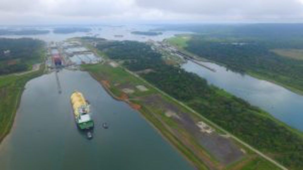 buque-gnl-canal-panama