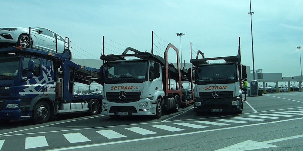 Los costes del transporte por carretera para la industria de automoción crecen.