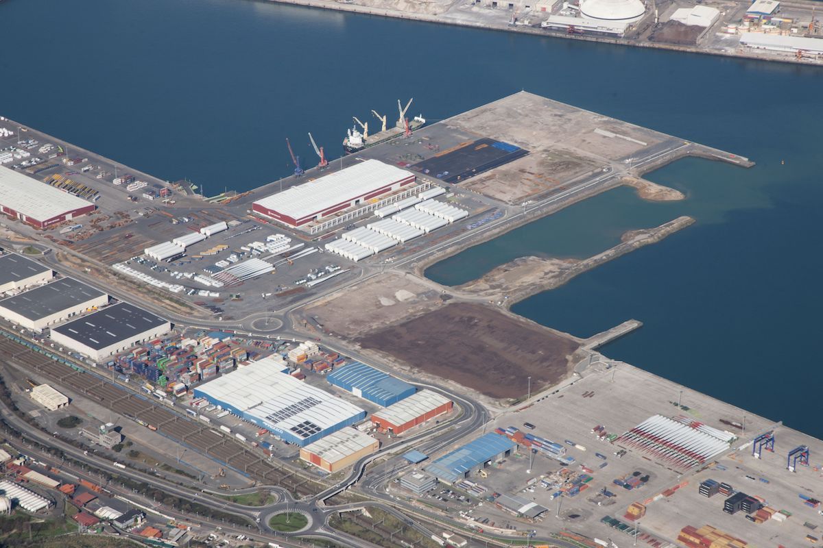 El servicio refuerza las conexiones del puerto de Bilbao con el Reino Unido.