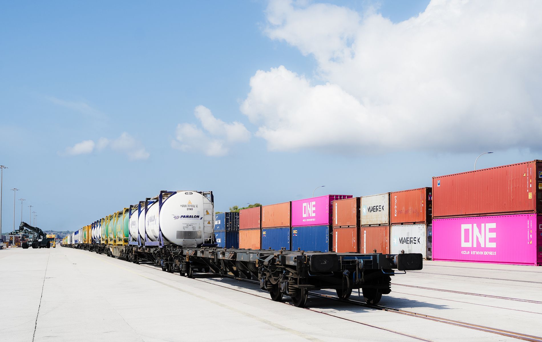 tren terminal intermodal la boella tarragona