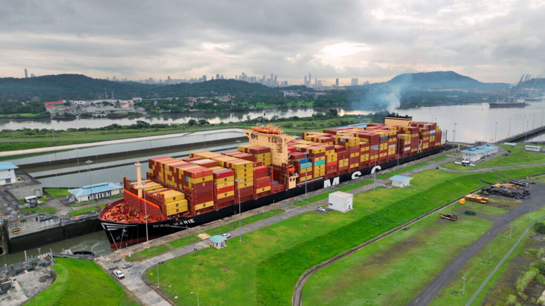 MSC Marie transito canal Panama