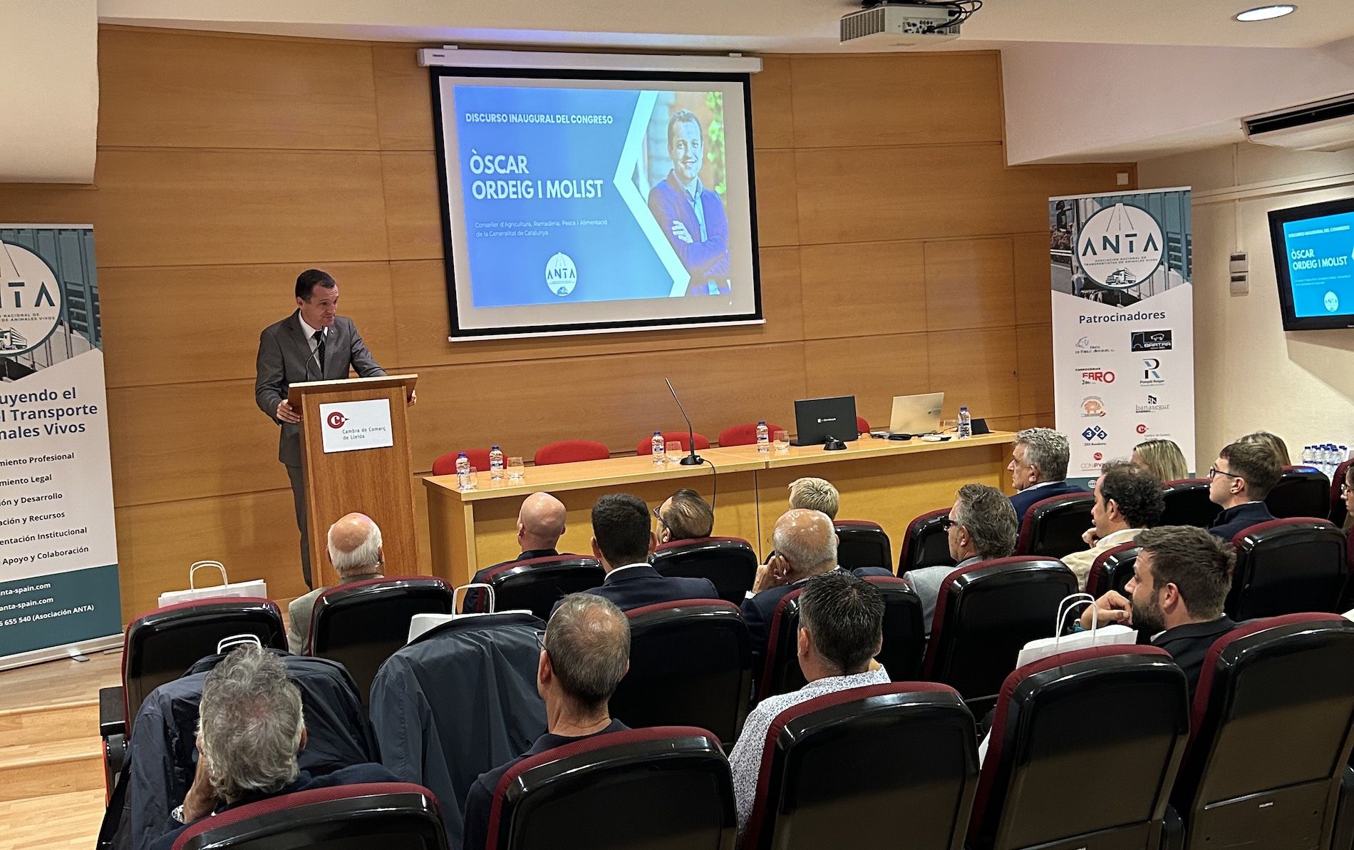 El evento ha contado con la participación del consejero de Agricultura, Ganadería, Pesca y Alimentación de la Generalitat.