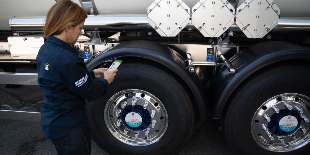 MICHELIN Smart Predictive Tire 2