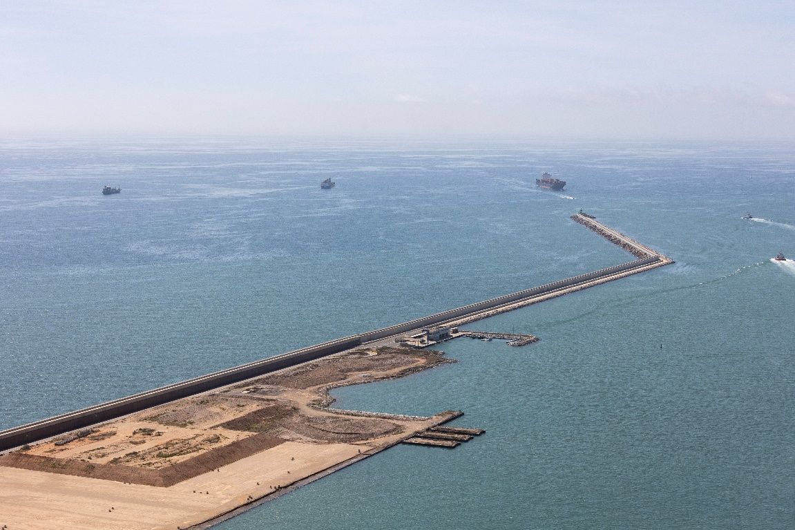 Muelle Adosado en el puerto de Barcelona