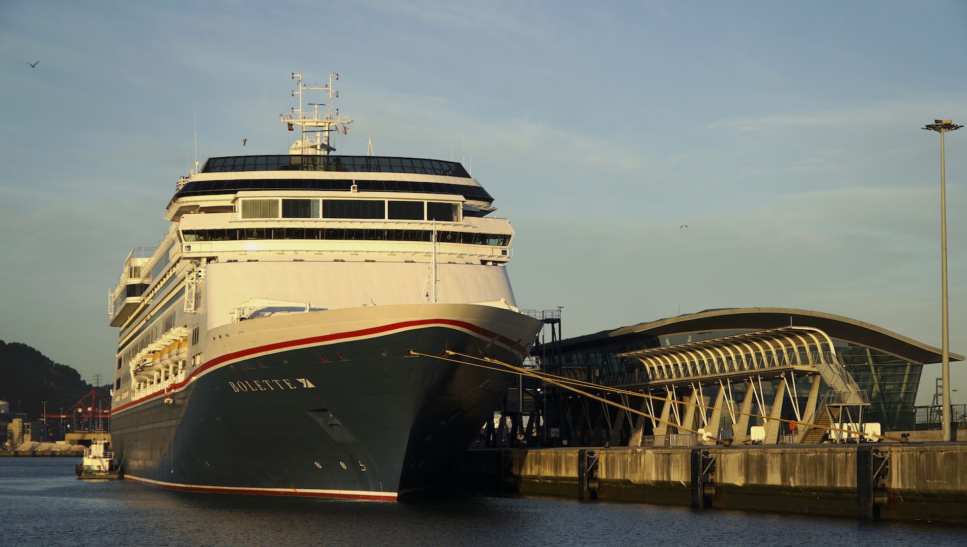 crucero Bolette puerto de Bilbao